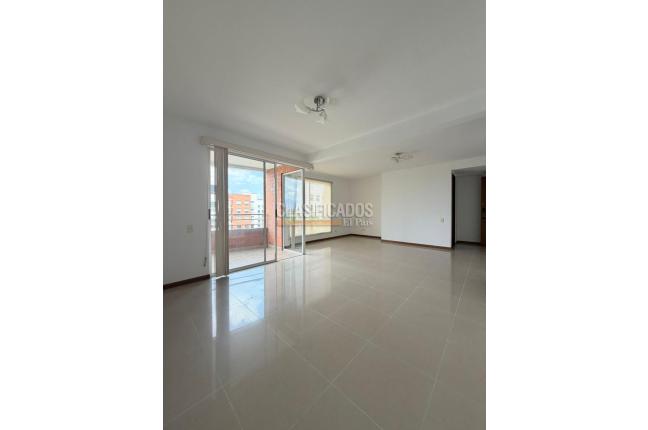 Apartamentos, Venta en Pance