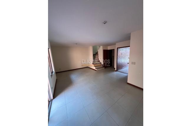 Casas, Venta en La Hacienda