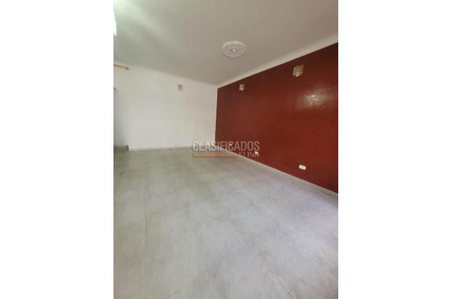 Casas, Alquiler, El Jardín - $1.800.000