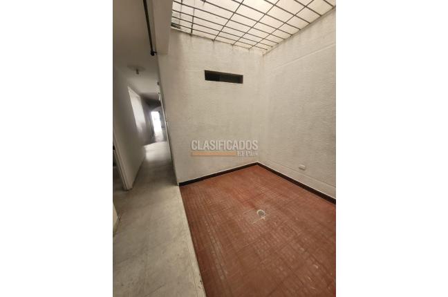 Casas, Alquiler, El Jardín - $1.800.000