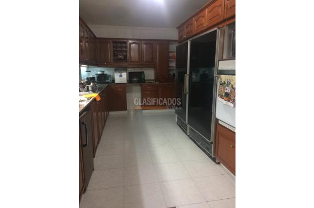 Casas, Venta, Santa Rita - $2.800.000.000