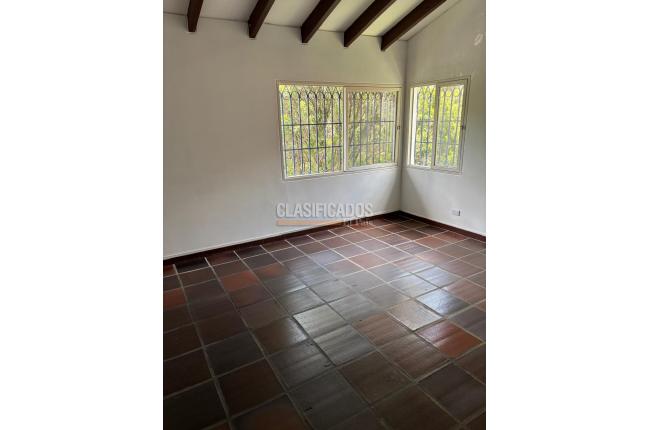 Casas, Alquiler, Santa Rita - $4.500.000