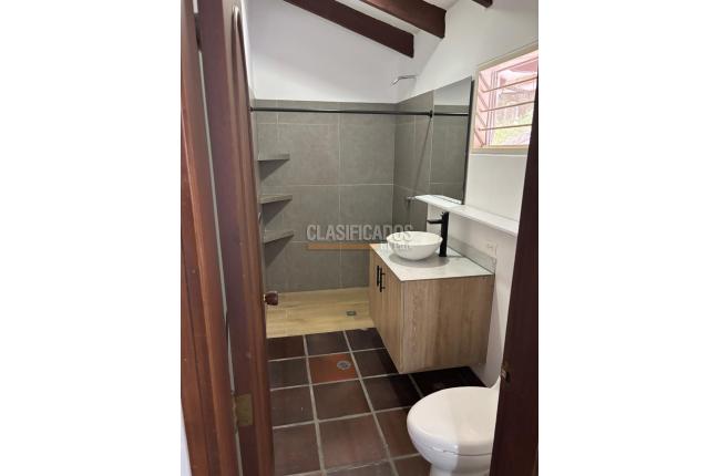 Casas, Alquiler, Santa Rita - $4.500.000