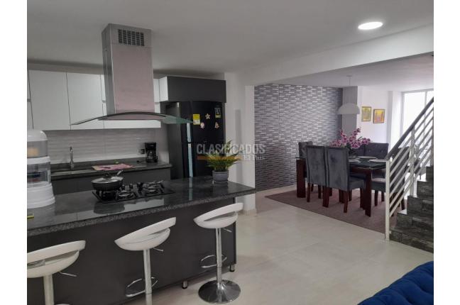 Casas, Venta, Valle del Lili - $700.000.000