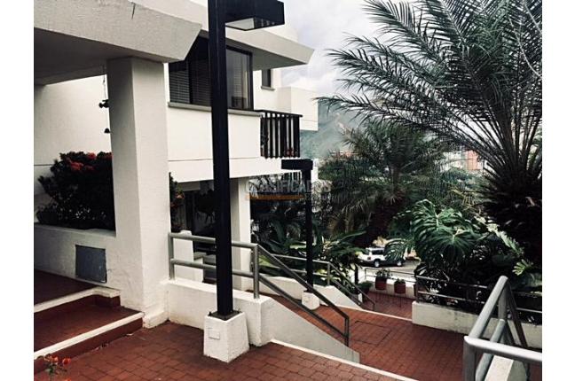 Casas, Venta, Bellavista - $800.000.000