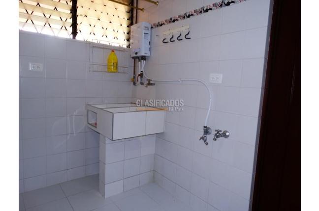 Apartamentos, Alquiler, La Hacienda - $2.200.000