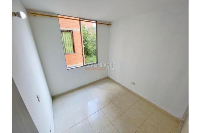 Apartamentos, Alquiler, Santa Elena - $720.000