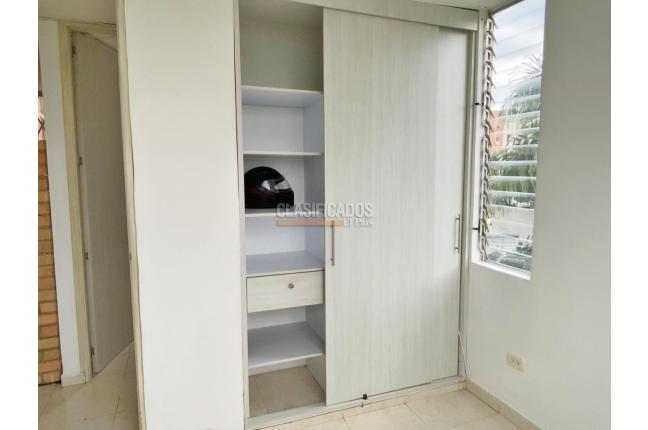 Apartamentos, Alquiler, Santa Elena - $720.000