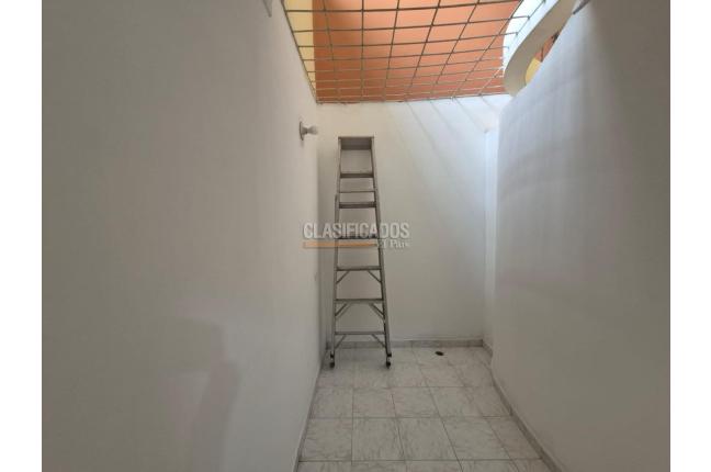 Casas, Venta, Bretaña - $387.000.000