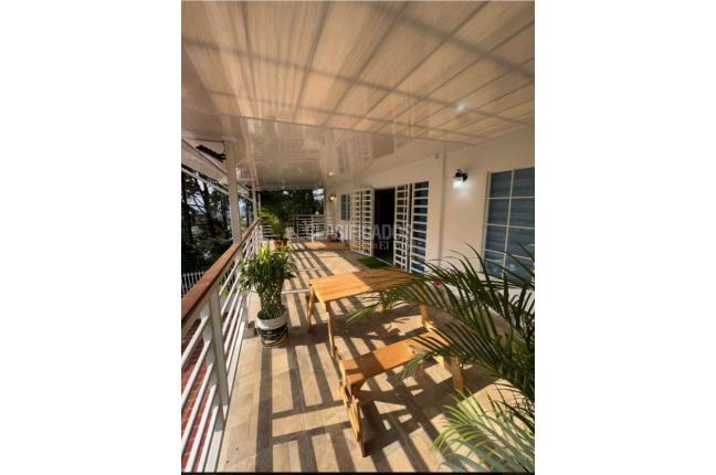 Casas, Venta, La Buitrera - $710.000.000