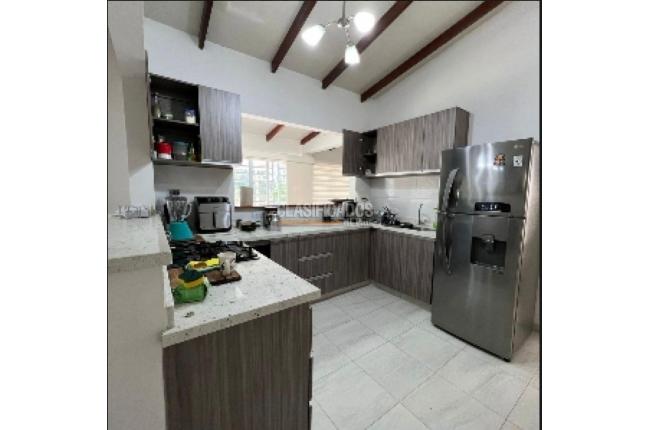 Casas, Venta, La Buitrera - $710.000.000