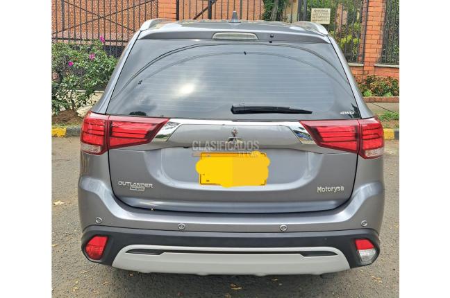 Mitsubishi Outlander 2021 - $135.000.000