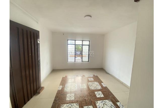 Apartaestudios, Alquiler en Santa Elena