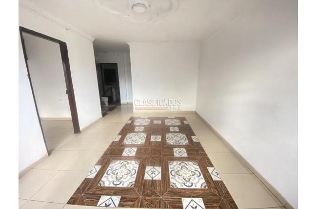 Apartaestudios, Alquiler, Santa Elena - $600.000