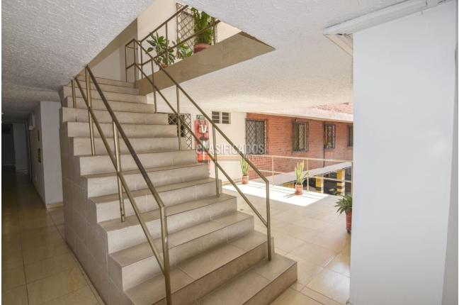 Edificios, Venta, Primero de Mayo - $3.900.000.000