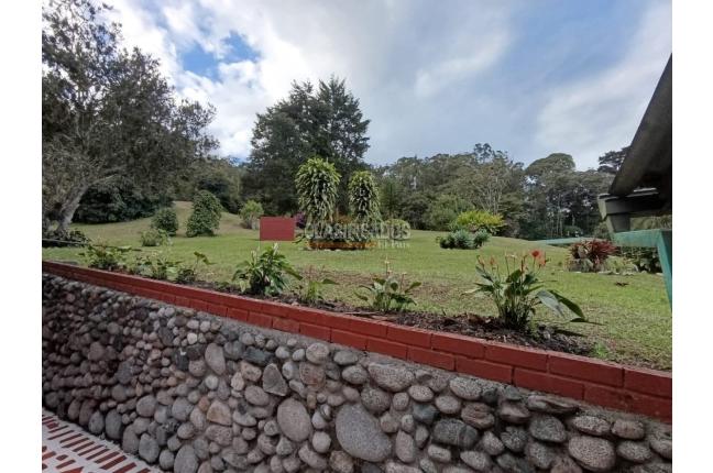 Casas, Venta, Yumbo - $1.600.000.000