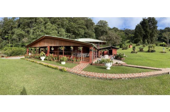 Casas, Venta, Yumbo - $1.600.000.000