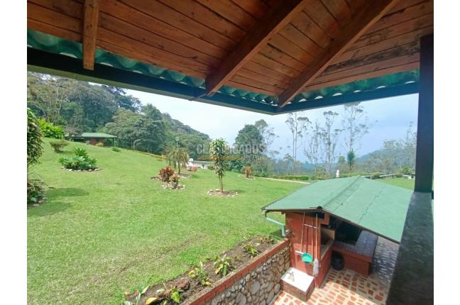 Casas, Venta, Yumbo - $1.600.000.000