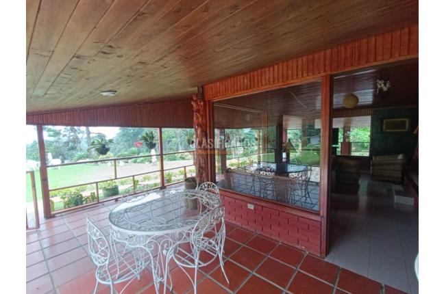 Casas, Venta, Yumbo - $1.600.000.000