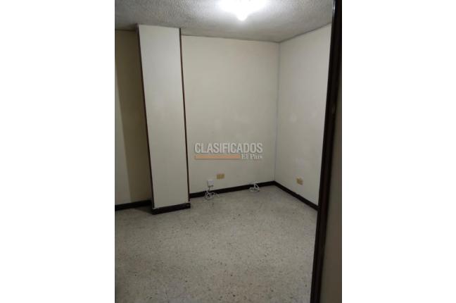 Apartamentos, Alquiler, Versalles - $2.400.000