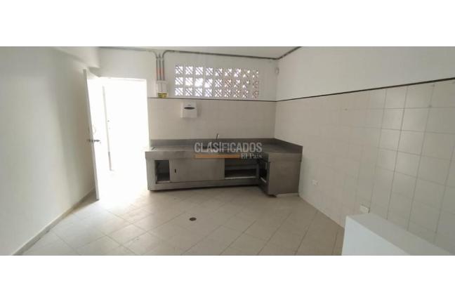 Locales y Bodegas, Alquiler, San Vicente - $4.500.000