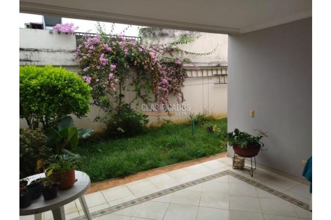 Casas, Venta, Ciudad Jardín - $1.390.000.000