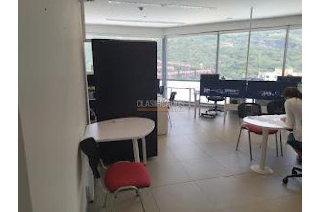 Oficinas y Consultorios, Venta en Chipichape