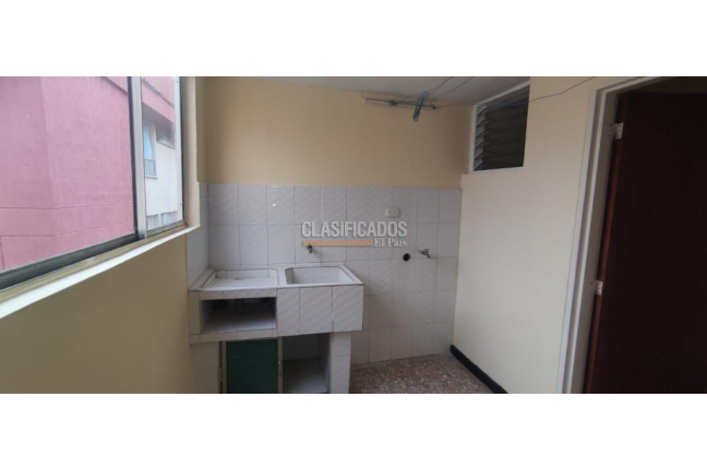 Apartamentos, Alquiler, Primero de Mayo - $1.100.000