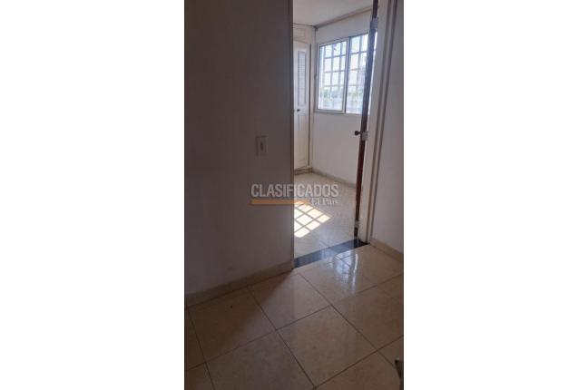 Apartamentos, Alquiler, Junín - $950.000