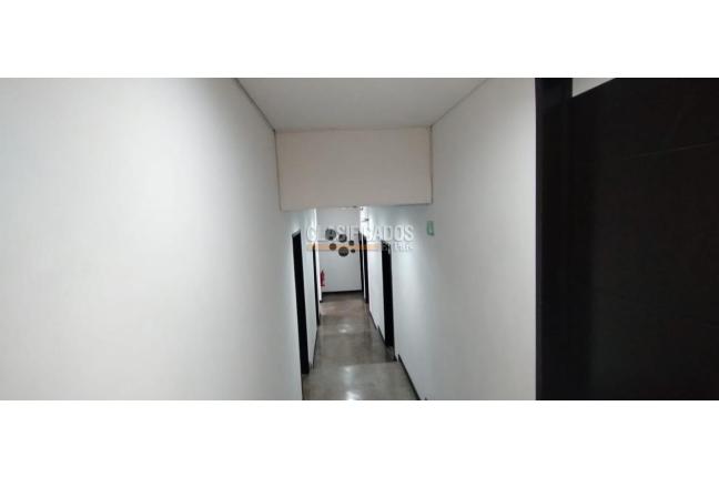 Oficinas y Consultorios, Alquiler en San Fernando Viejo