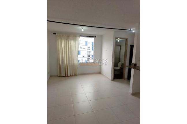 Apartaestudios, Alquiler, Dos Quebradas - $950.000