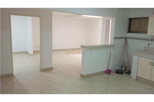 Apartamentos, Alquiler, San Vicente - $1.800.000