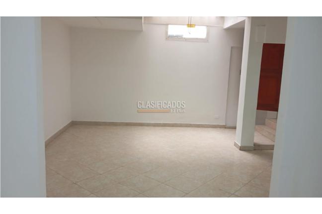 Apartamentos, Alquiler, San Vicente - $1.800.000