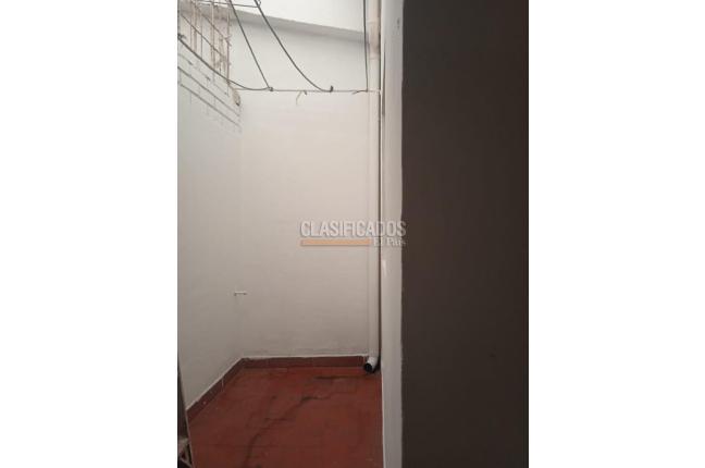 Apartamentos, Alquiler, San Bosco - $700.000