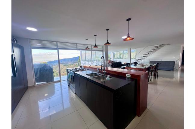 Casas, Venta, Yumbo - $2.200.000.000