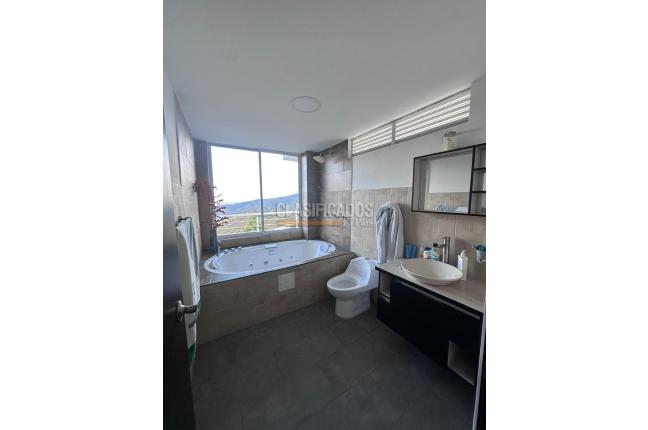 Casas, Venta, Yumbo - $2.200.000.000