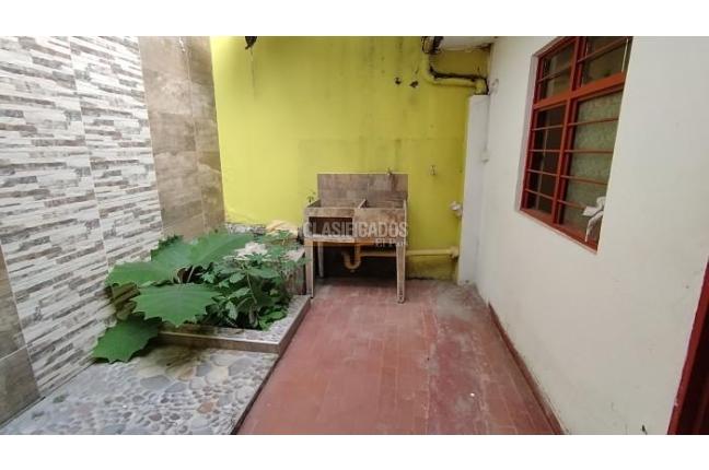 Casas, Venta, Doce de Octubre - $270.000.000