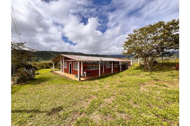 Fincas y Casas Campestres, Venta en Dagua