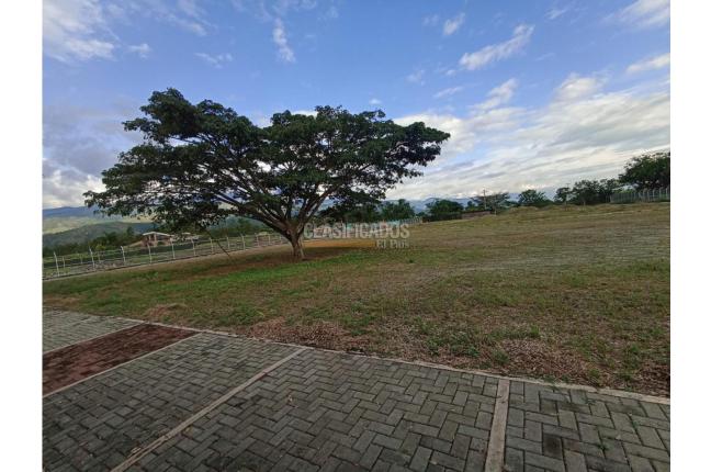 Lotes, Venta, Ginebra - $1.200.000.000