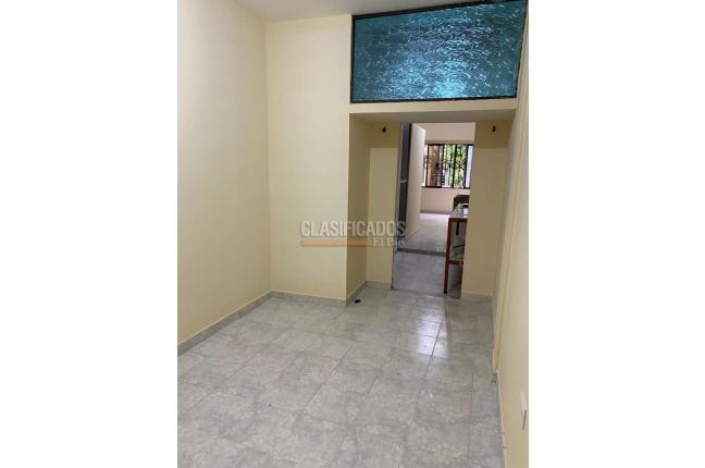 Casas, Venta, Ulpiano Lloreda - $390.000.000