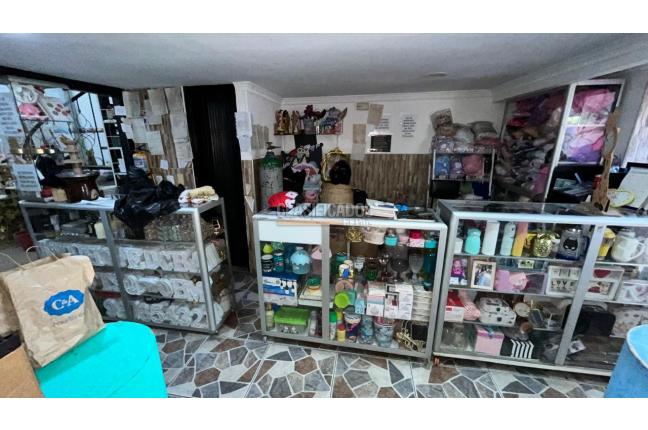 Edificios, Venta, Ulpiano Lloreda - $1.250.000.000