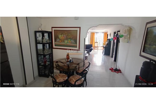 Edificios, Venta, Ulpiano Lloreda - $1.250.000.000