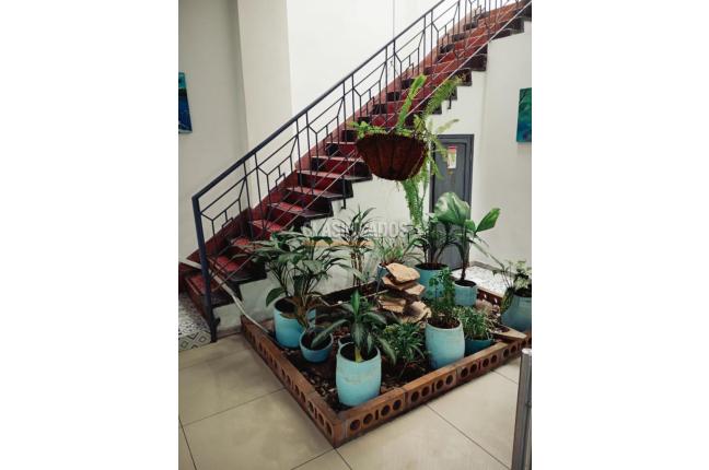 Oficinas y Consultorios, Venta en Centenario