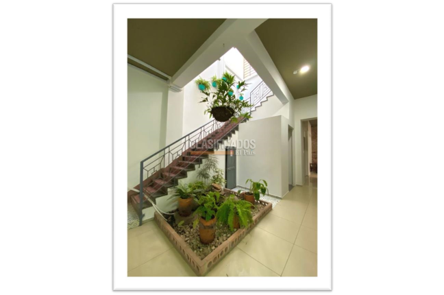 Oficinas y Consultorios, Venta, Centenario - $1.300.000.000