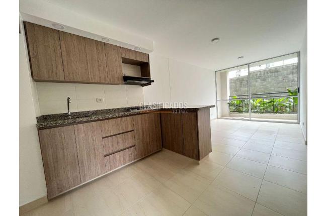 Apartamentos, Venta en Yumbo