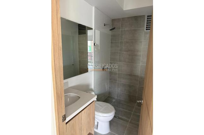 Apartamentos, Alquiler, Ciudad Pacifica - $2.000.000