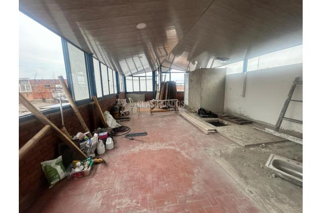 Casas, Venta, Junín - $570.000.000