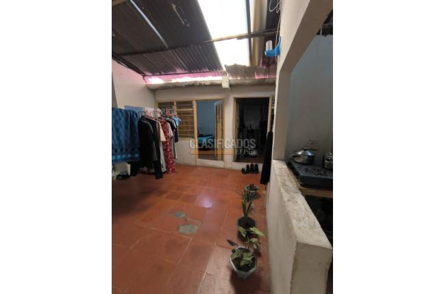 Casas, Venta, Comuneros - $170.000.000