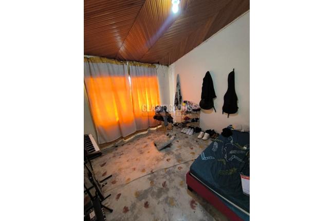 Casas, Venta, Comuneros - $170.000.000