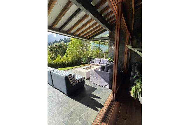 Casas, Venta en Yumbo